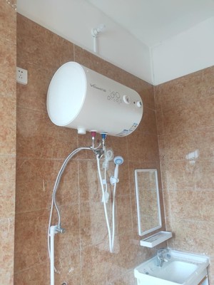 万和热水器和美的热水器哪个好