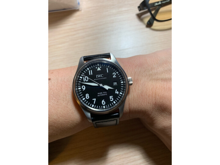 免税店的万国手表是正品吗