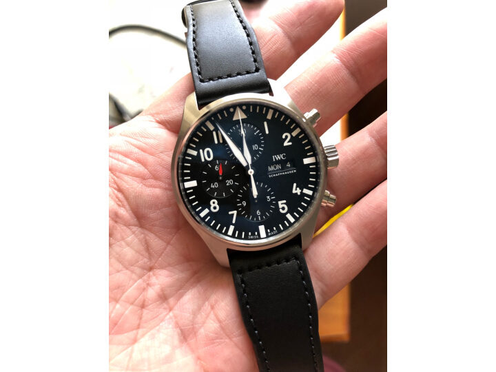 万国飞行员iw326504属于什么档次