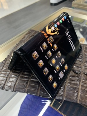 青岛克里特手机专卖店在什么地方